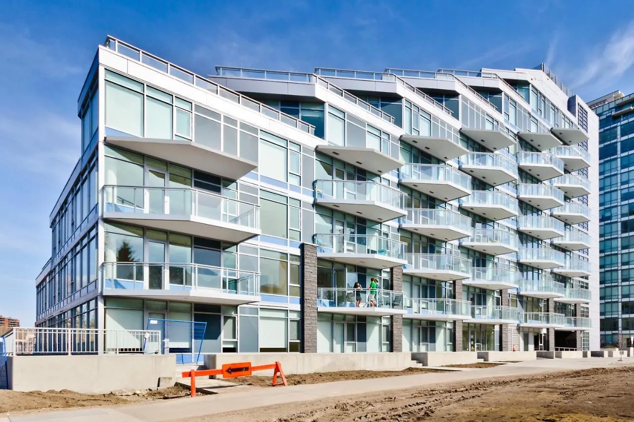 Apartamento Suite Digs Waterfront YYC